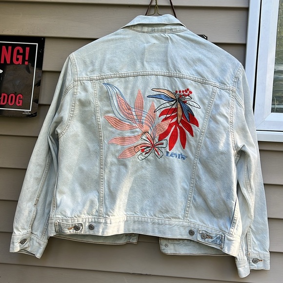 LEVIS JEAN JACKET - Picture 2 of 5